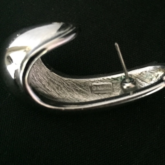 Vintage NAPIER Silver Earrings - Picture 5 of 5